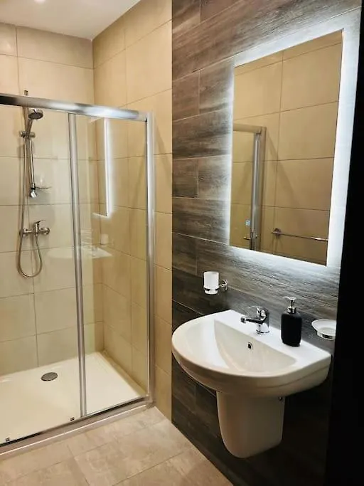 Sliema, Apt7, Stylish 2 Bedroom Apartment With Parking  Sliema