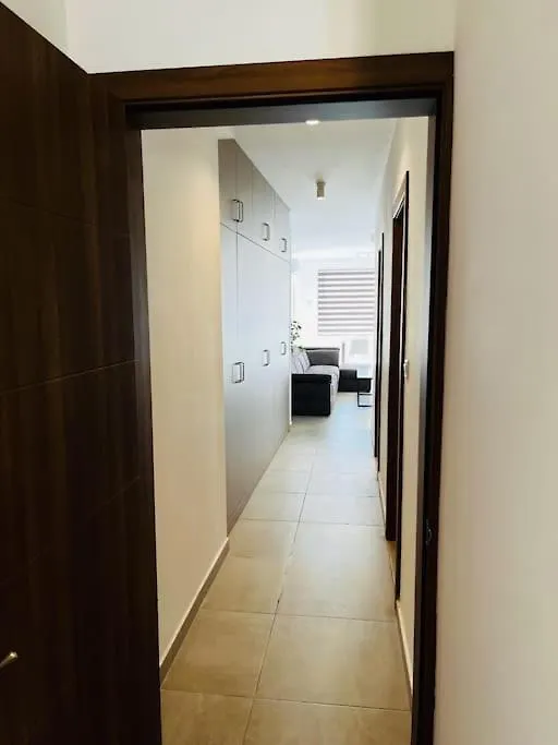 Sliema, Apt7, Stylish 2 Bedroom Apartment With Parking