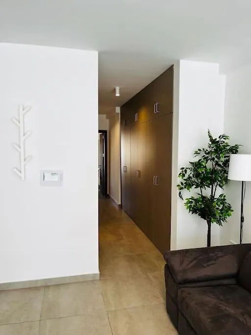 Sliema, Apt7, Stylish 2 Bedroom Apartment With Parking