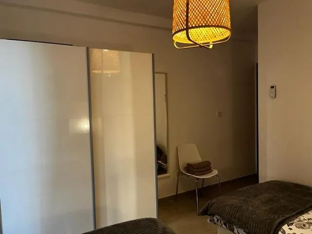 Sliema, Apt7, Stylish 2 Bedroom Apartment With Parking